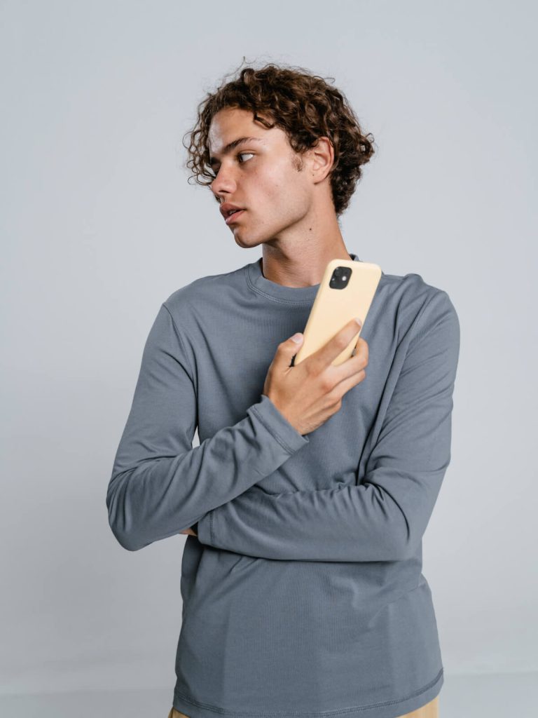 Grey pullover
